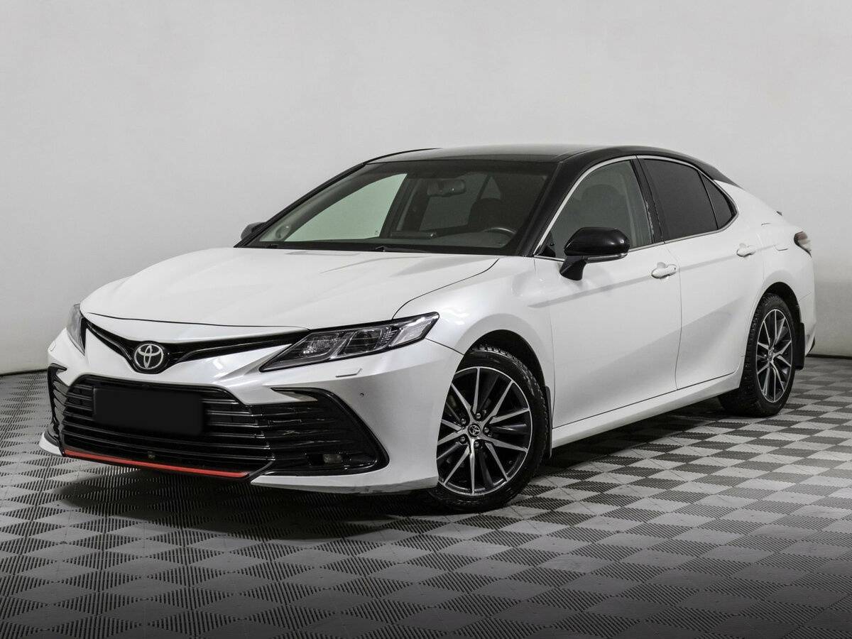 Купить Toyota Camry VIII (XV70) Рестайлинг, 2021, 135 096 км, фото №1