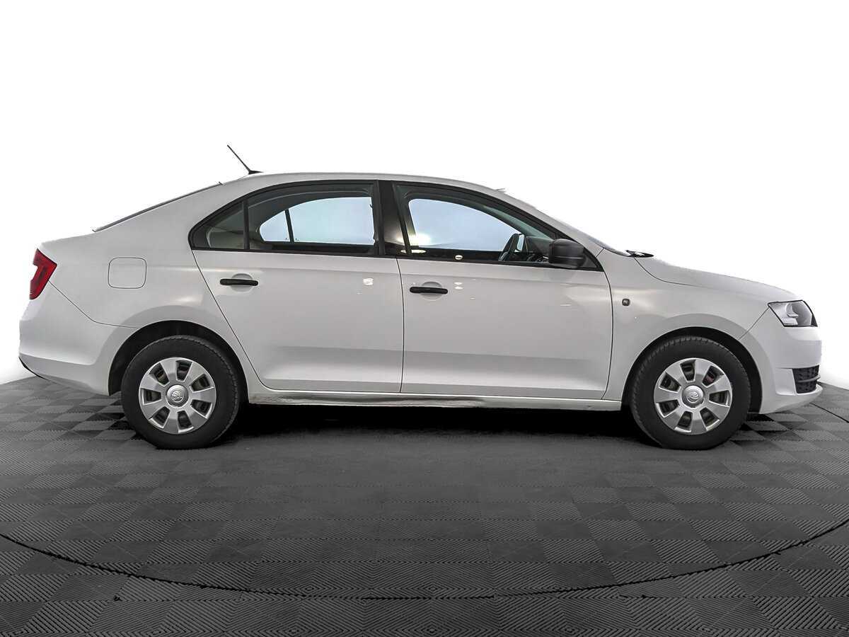 Купить Skoda Rapid, 2017, 189 398 км, фото №4