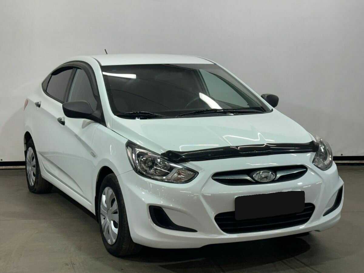 Купить Hyundai Solaris, 2014, 104 006 км, фото №3