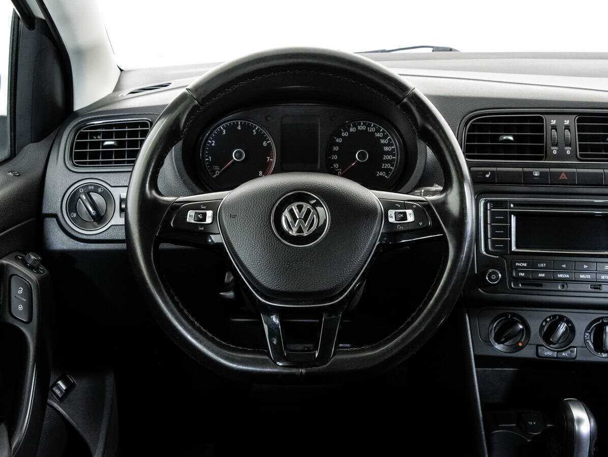 Купить Volkswagen Polo, 2020, 92 161 км, фото №12