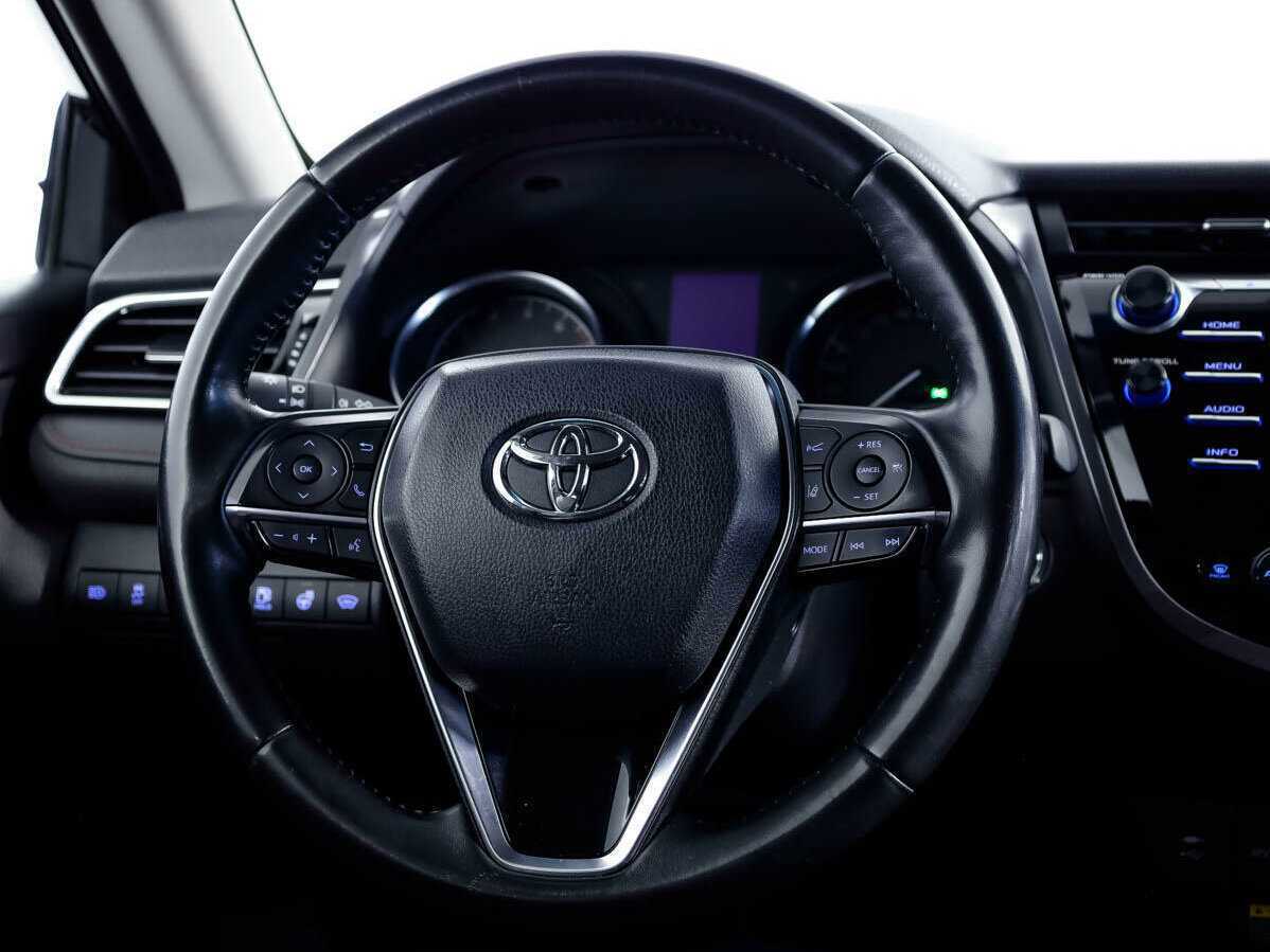 Купить Toyota Camry, 2020, 107 345 км, фото №9