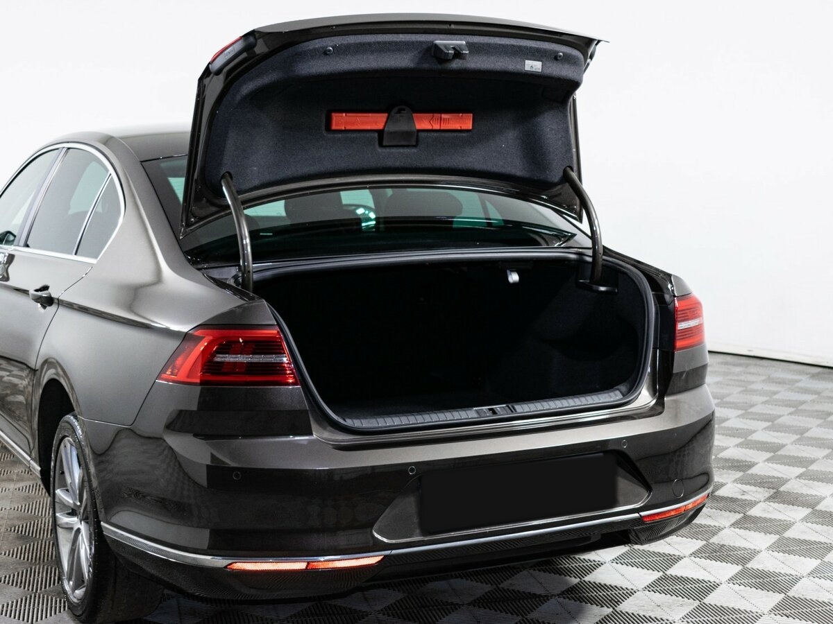Купить Volkswagen Passat DSG6 B8, 2017, 97 768 км, фото №6