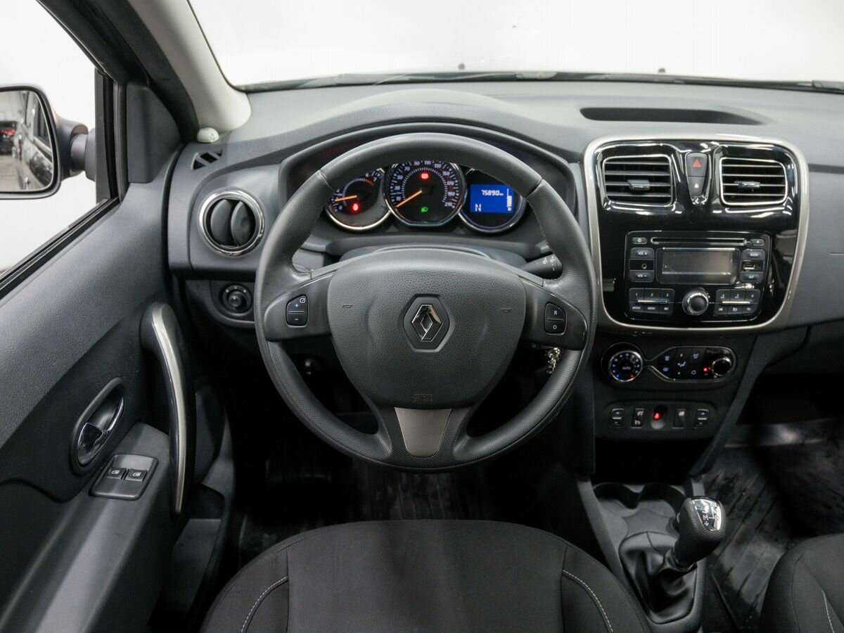 Купить Renault Sandero Stepway, 2015, 75 888 км, фото №12