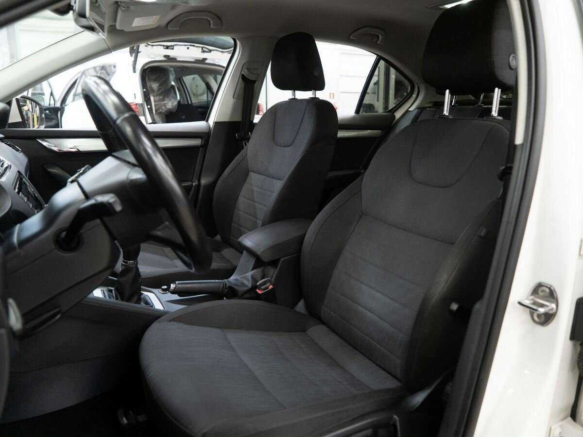 Купить Skoda Octavia, 2014, 287 000 км, фото №4