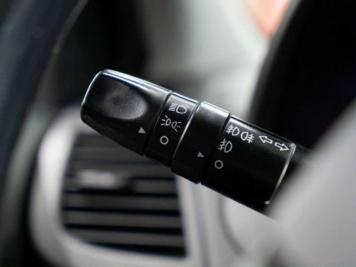 Купить Hyundai Solaris, 2013, 140 000 км, фото №13