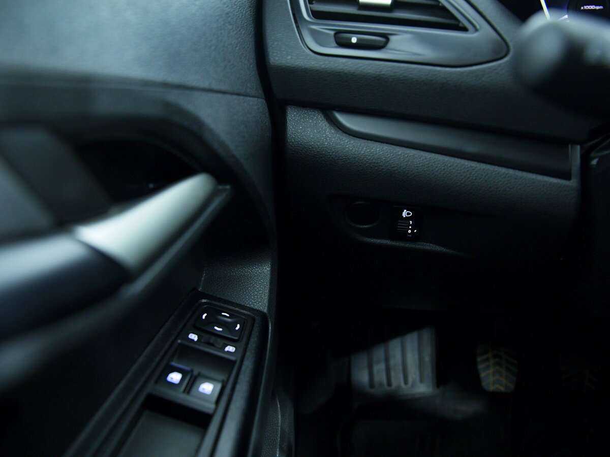 Купить Lada (ВАЗ) Vesta, 2019, 91 851 км, фото №15