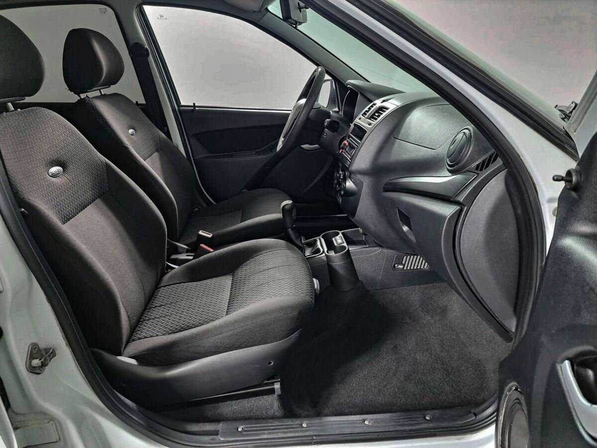 Купить Lada (ВАЗ) Kalina, 2014, 141 185 км, фото №9