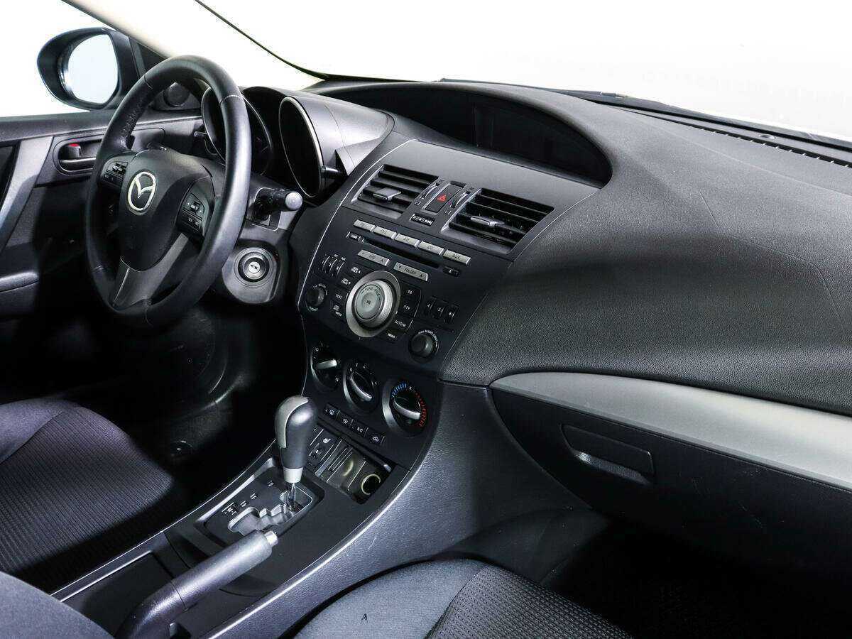 Купить Mazda 3, 2012, 172 625 км, фото №9