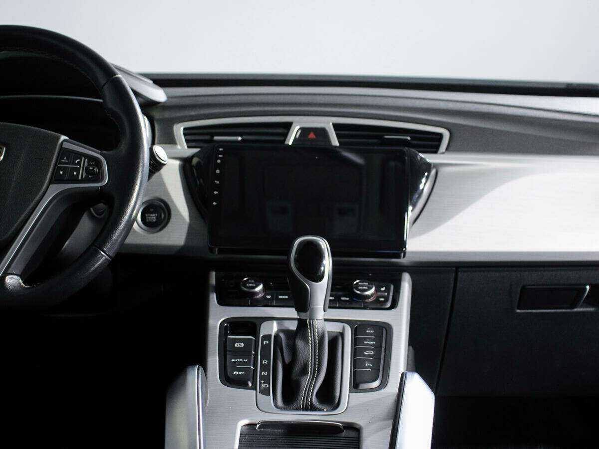 Купить Geely Atlas, 2018, 110 848 км, фото №12