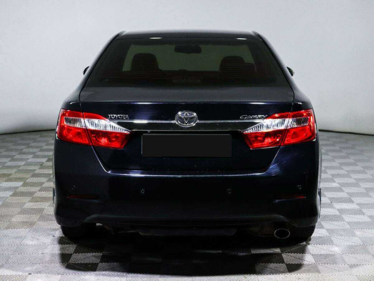Купить Toyota Camry, 2012, 388 525 км, фото №5