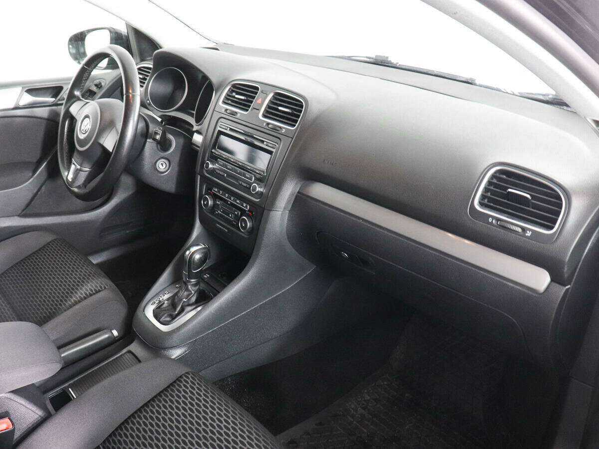 Купить Volkswagen Golf, 2012, 221 900 км, фото №6