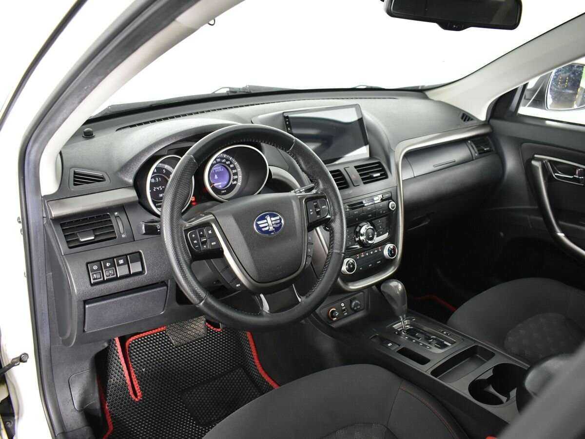 Купить FAW Besturn X80, 2017, 340 931 км, фото №9