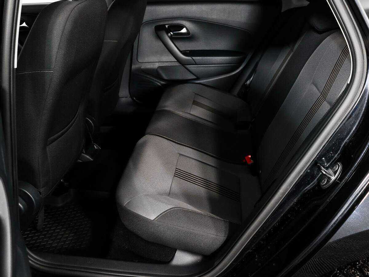 Купить Volkswagen Polo, 2016, 106 208 км, фото №10