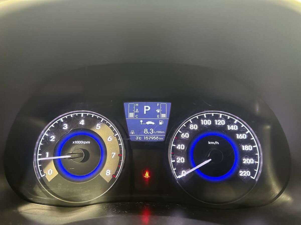 Купить Hyundai Solaris, 2016, 157 958 км, фото №11