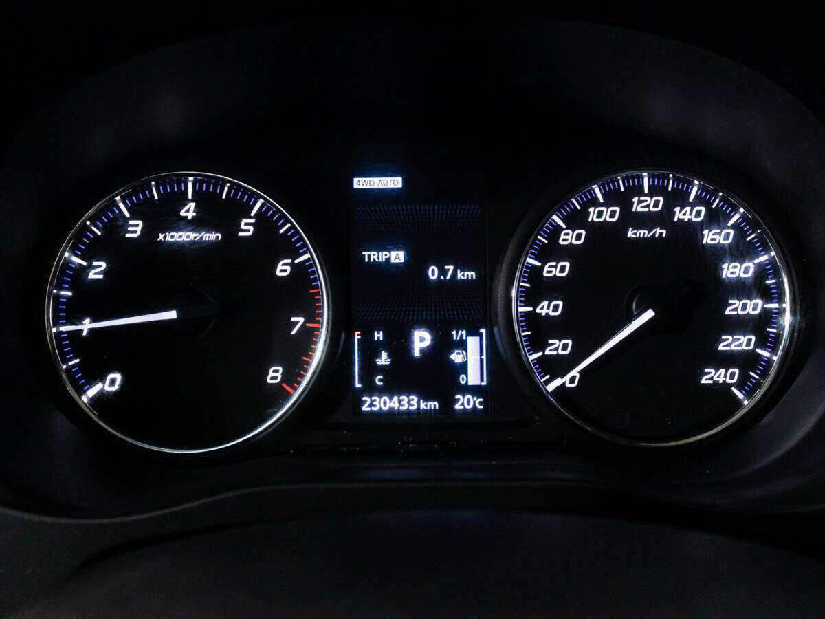 Купить Mitsubishi Outlander, 2016, 230 432 км, фото №12