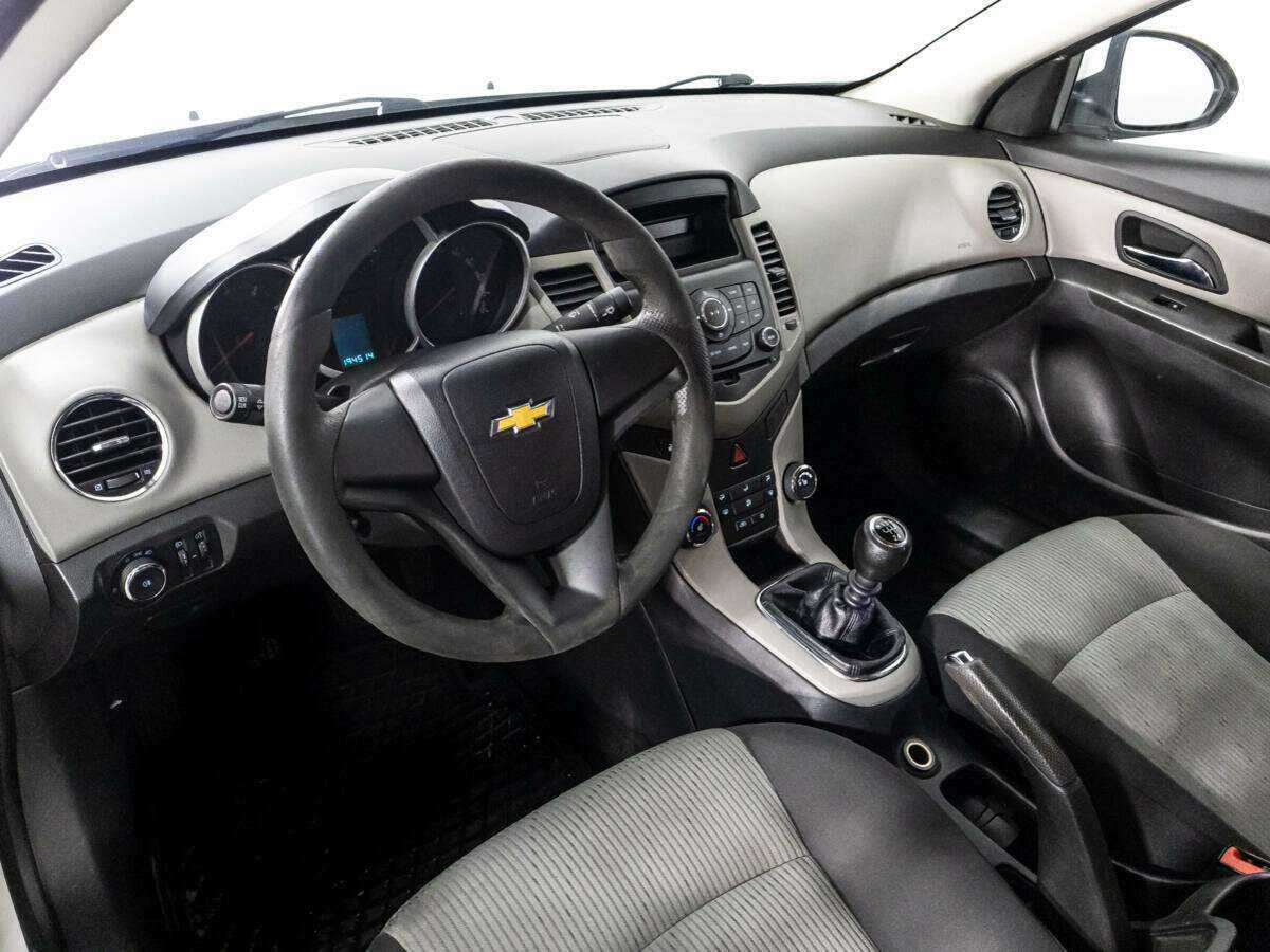 Купить Chevrolet Cruze, 2012, 194 510 км, фото №11