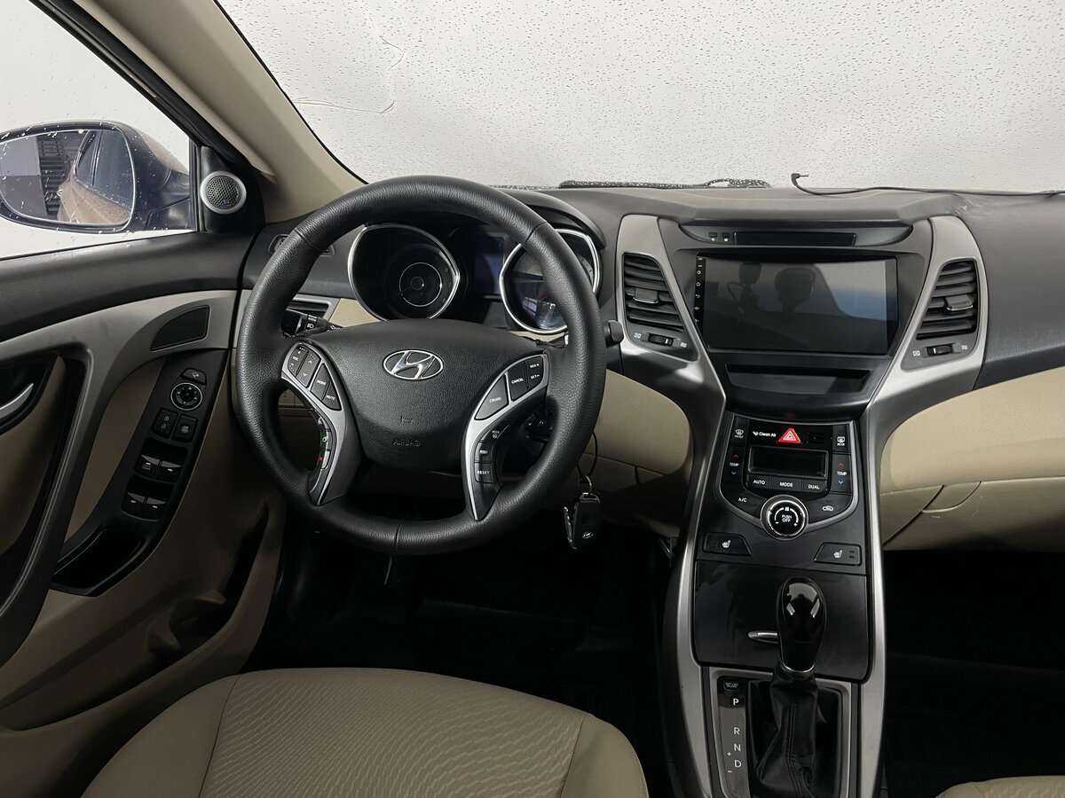 Купить Hyundai Elantra, 2014, 241 000 км, фото №7