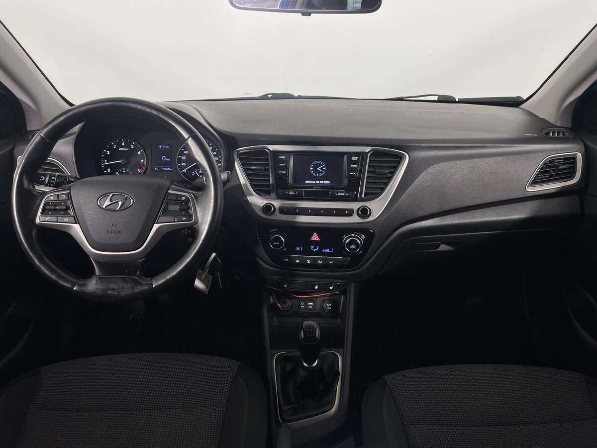 Купить Hyundai Solaris, 2017, 120 850 км, фото №9