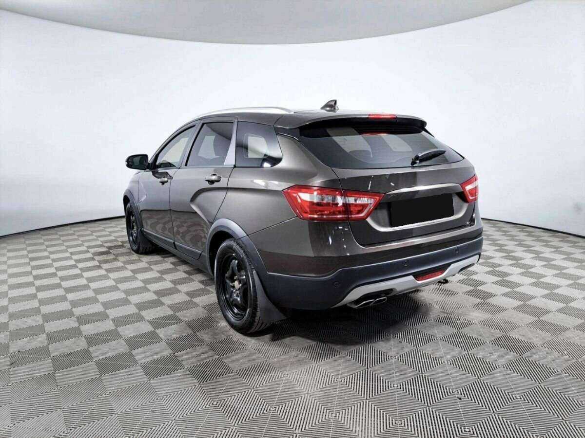 Купить Lada (ВАЗ) Vesta SW Cross, 2017, 94 416 км, фото №7