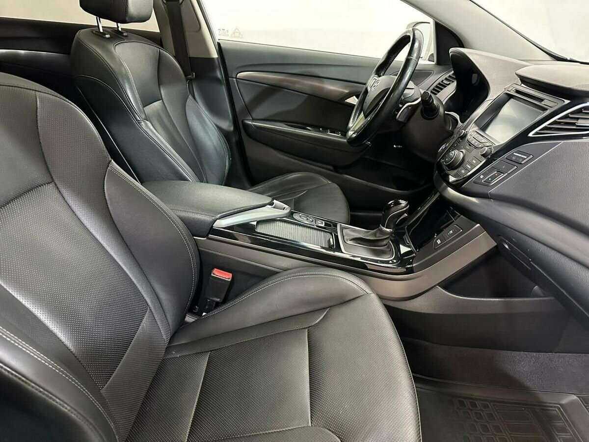 Купить Hyundai i40, 2015, 107 484 км, фото №10