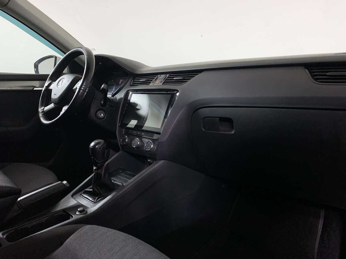 Купить Skoda Octavia, 2014, 221 416 км, фото №11