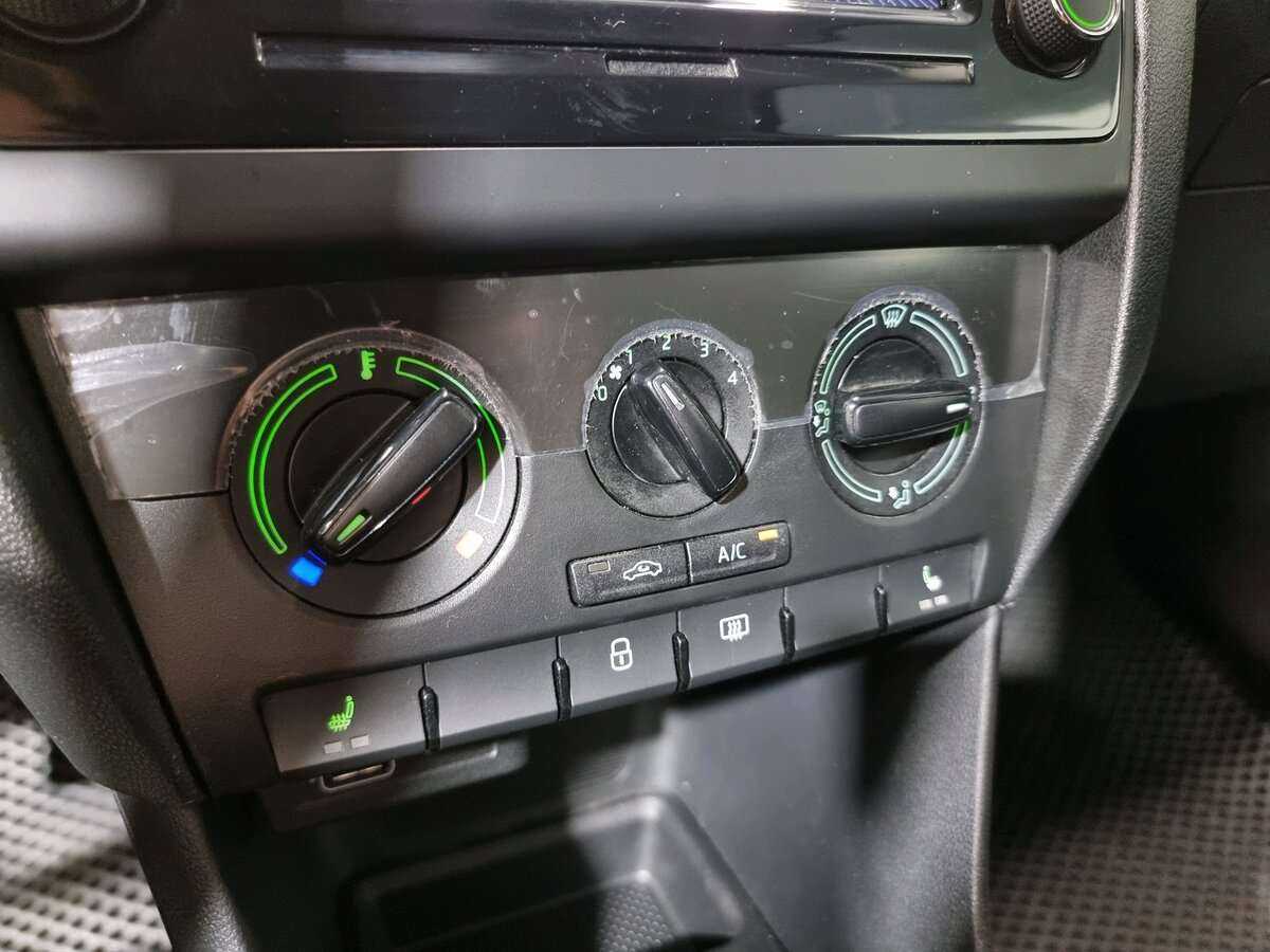 Купить Skoda Rapid, 2019, 107 000 км, фото №16