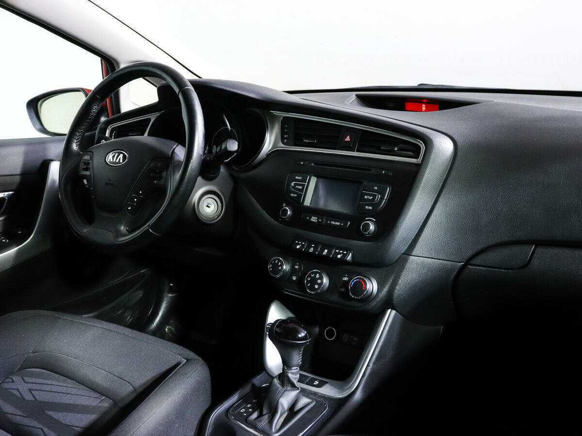 Купить Kia Ceed, 2016, 55 000 км, фото №9