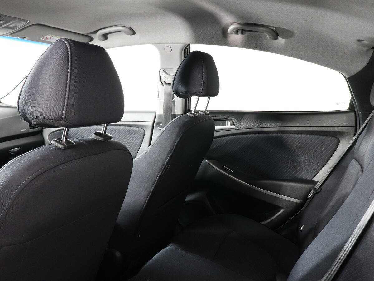 Купить Hyundai Solaris, 2015, 165 748 км, фото №11