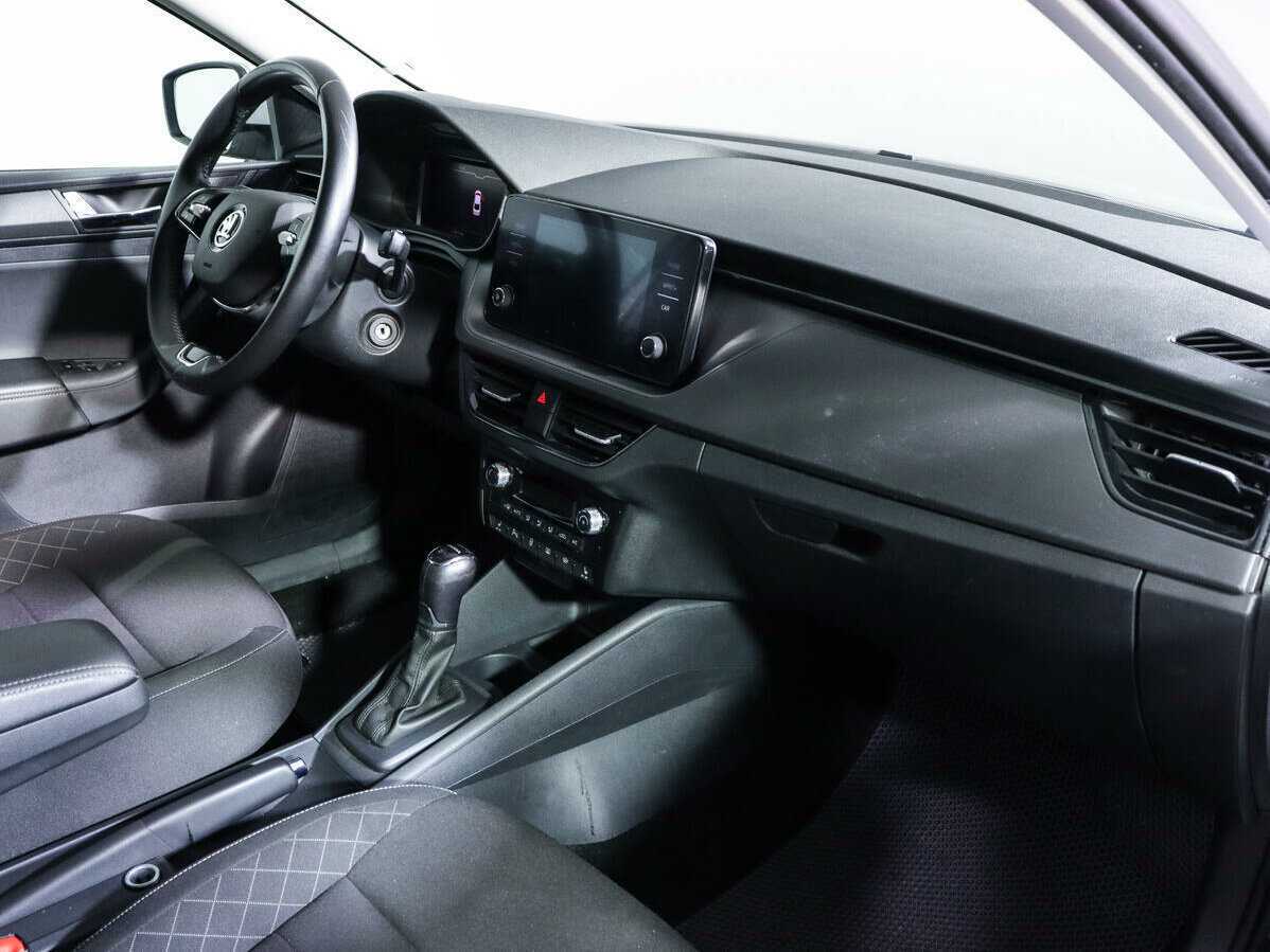 Купить Skoda Rapid, 2021, 102 235 км, фото №9