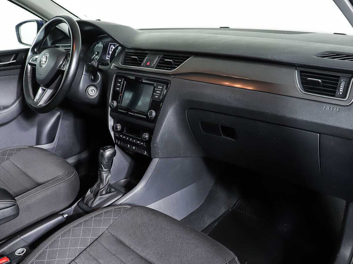 Купить Skoda Rapid, 2017, 158 100 км, фото №4