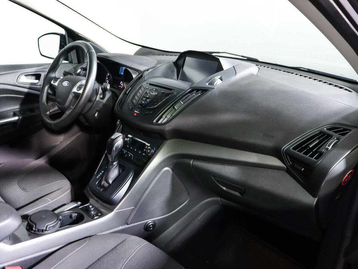 Купить Ford Kuga, 2015, 55 000 км, фото №8