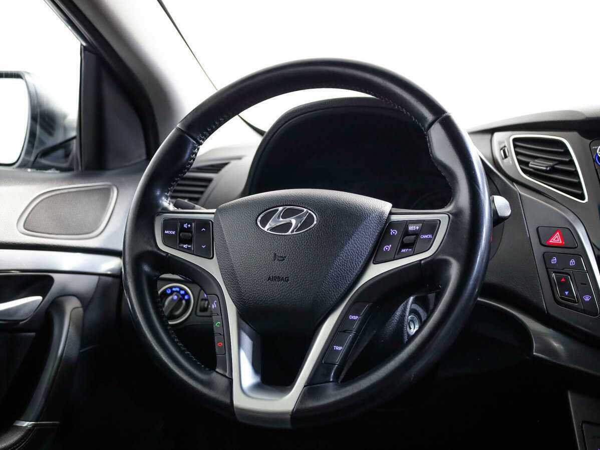 Купить Hyundai i40, 2015, 140 460 км, фото №13