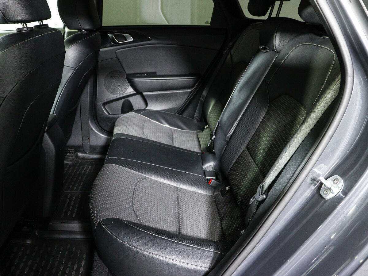 Купить Kia Ceed, 2019, 128 646 км, фото №8