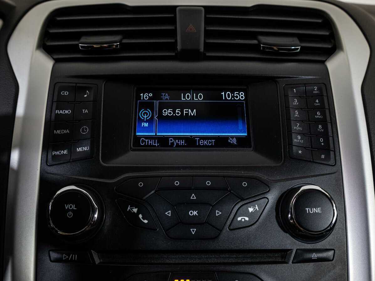 Купить Ford Mondeo, 2015, 199 081 км, фото №10