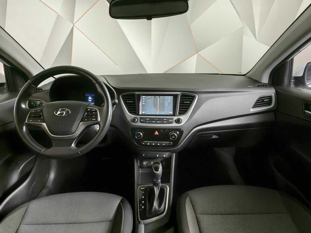 Купить Hyundai Solaris, 2017, 130 258 км, фото №11