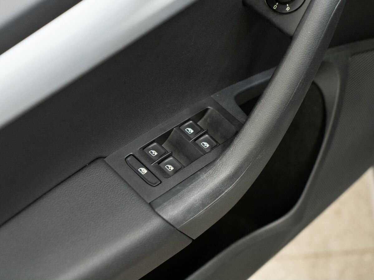 Купить Skoda Octavia, 2017, 119 300 км, фото №14