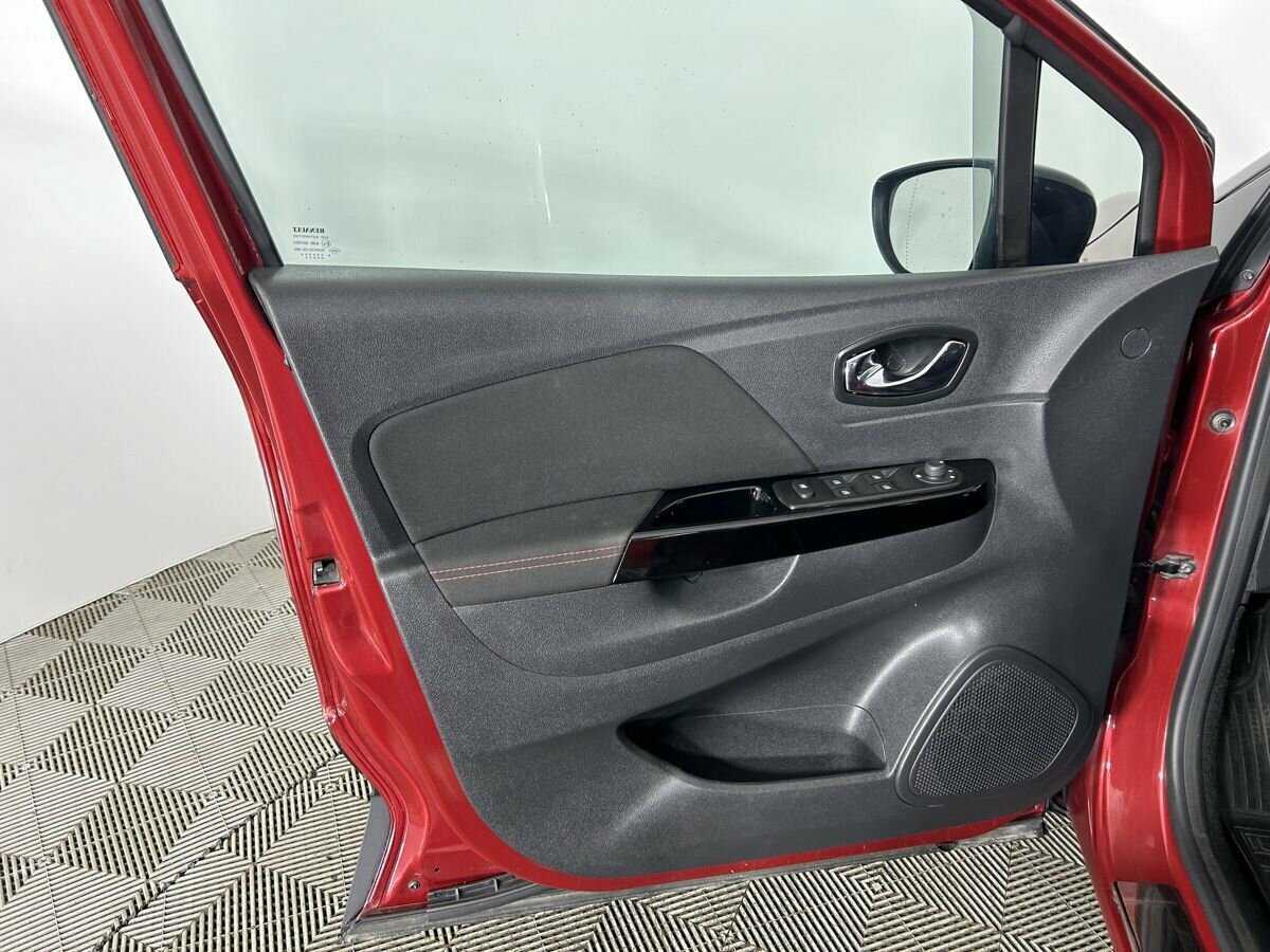 Купить Renault Kaptur, 2018, 79 816 км, фото №7
