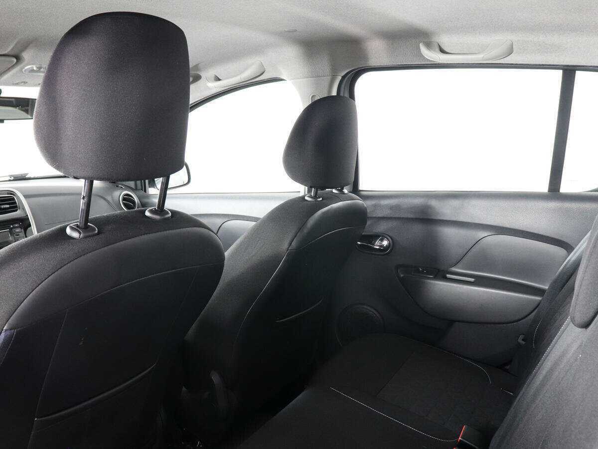 Купить Renault Sandero Stepway, 2016, 85 990 км, фото №12