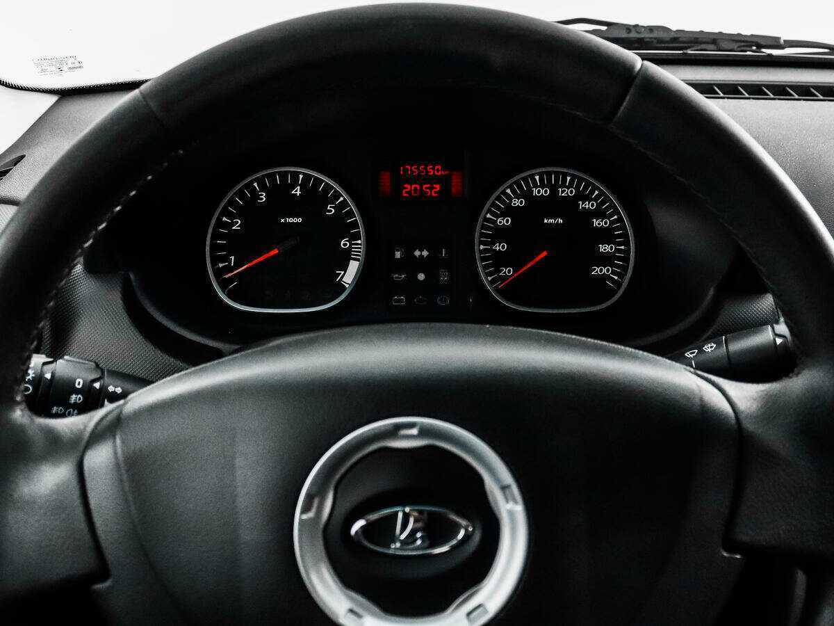 Купить Lada (ВАЗ) Largus Cross, 2015, 175 547 км, фото №15