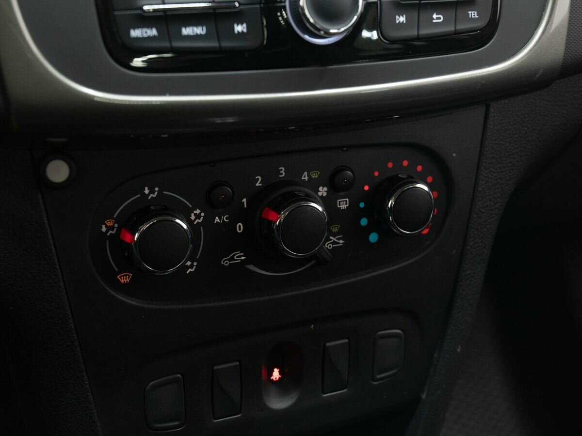 Купить Renault Logan Stepway, 2021, 80 400 км, фото №18