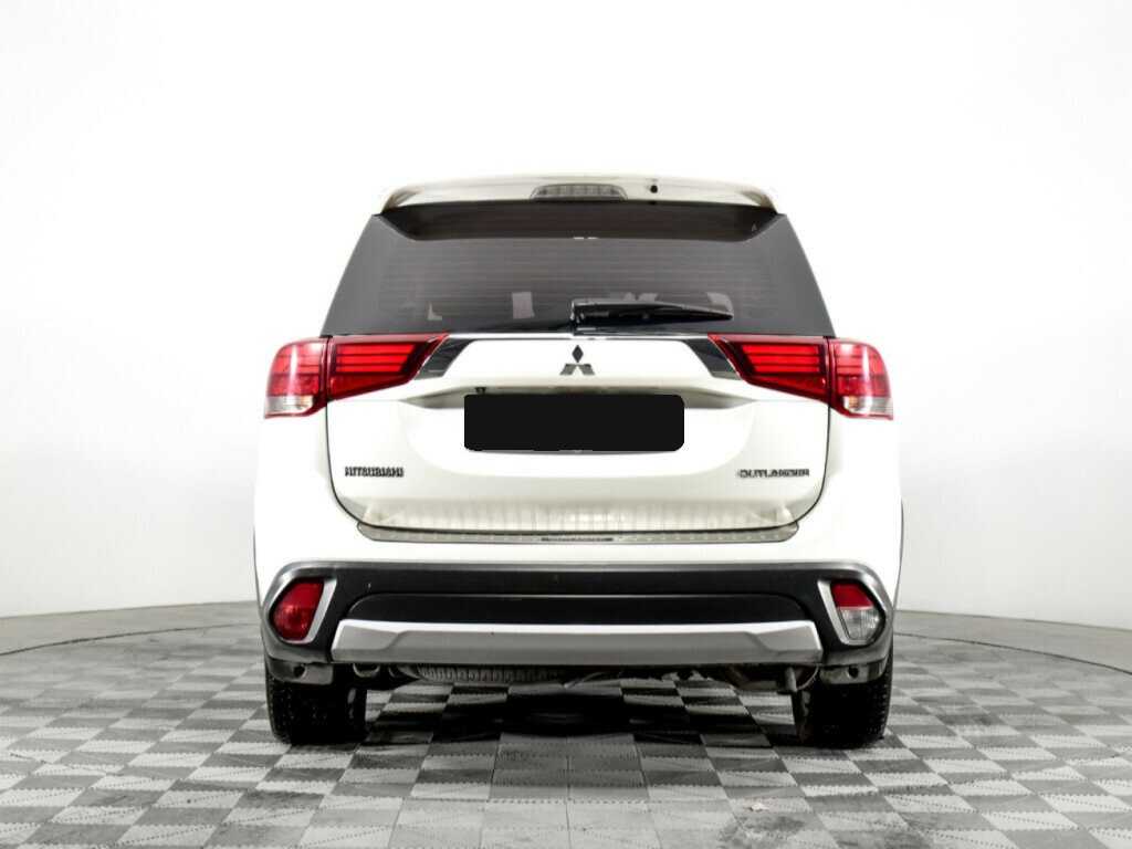 Купить Mitsubishi Outlander, 2017, 175 613 км, фото №6