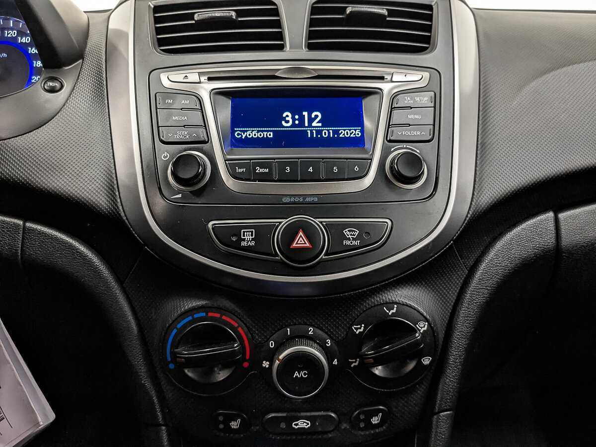 Купить Hyundai Solaris, 2015, 103 640 км, фото №15