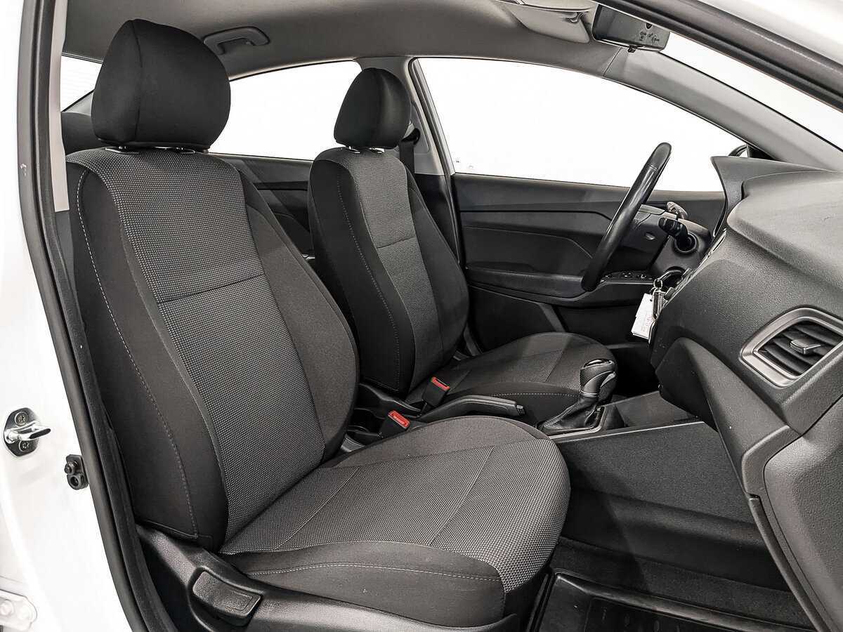 Купить Hyundai Solaris, 2019, 107 966 км, фото №21