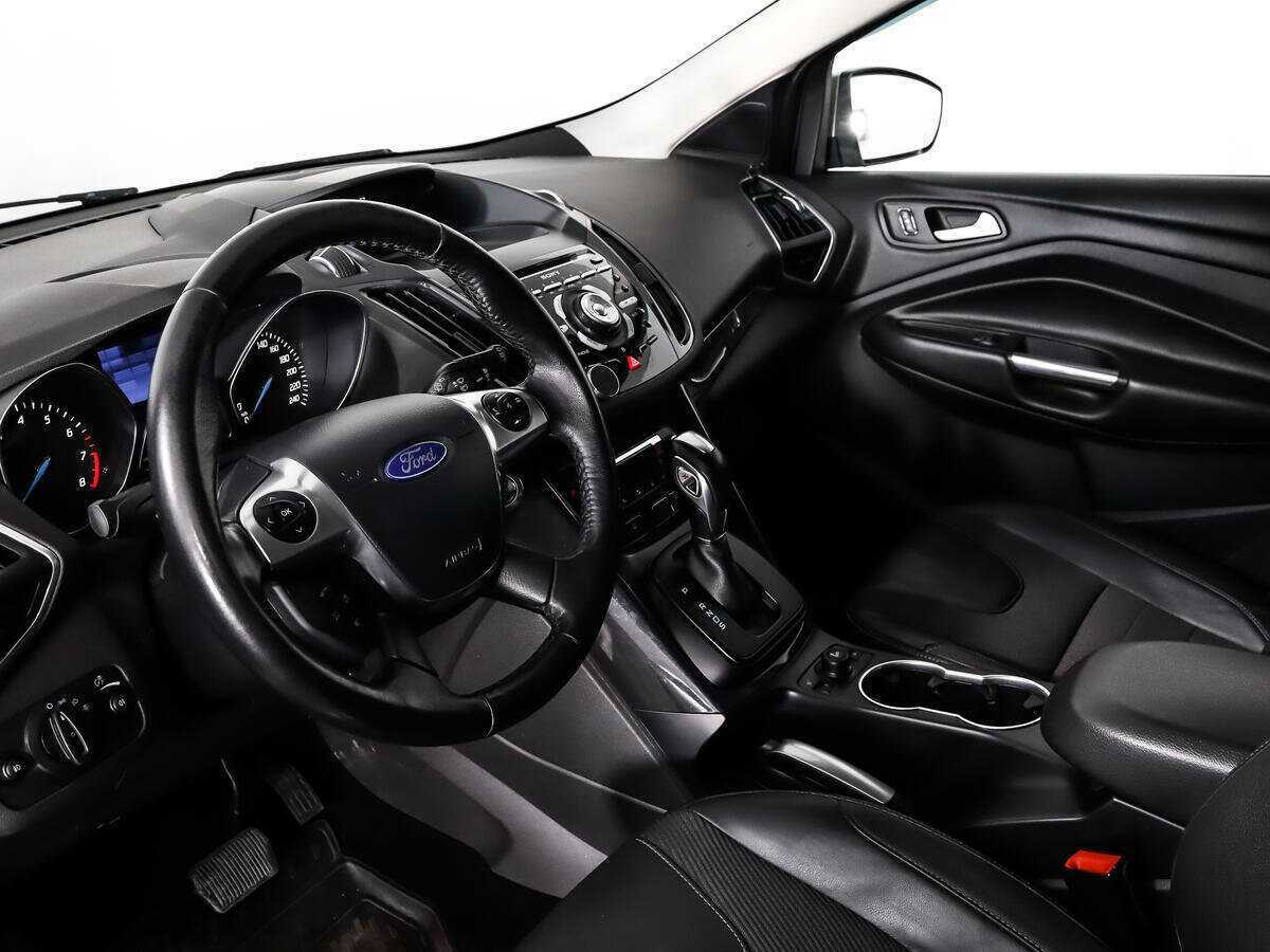 Купить Ford Kuga, 2014, 271 837 км, фото №9