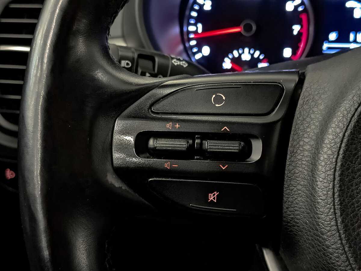 Купить Kia Rio, 2017, 76 699 км, фото №25