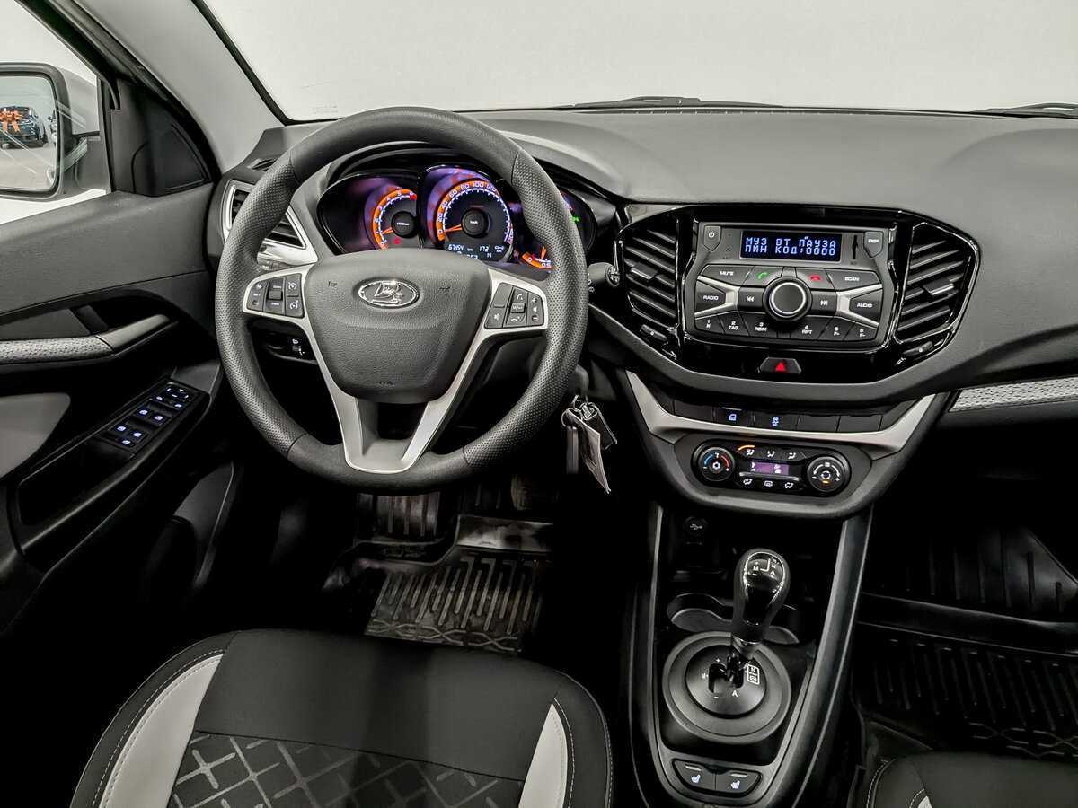 Купить Lada (ВАЗ) Vesta SW Cross, 2019, 67 452 км, фото №25