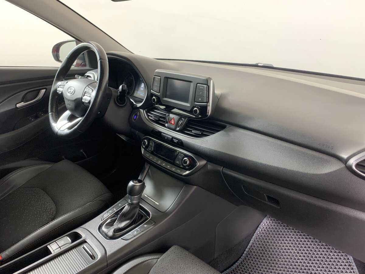 Купить Hyundai i30, 2017, 235 275 км, фото №14