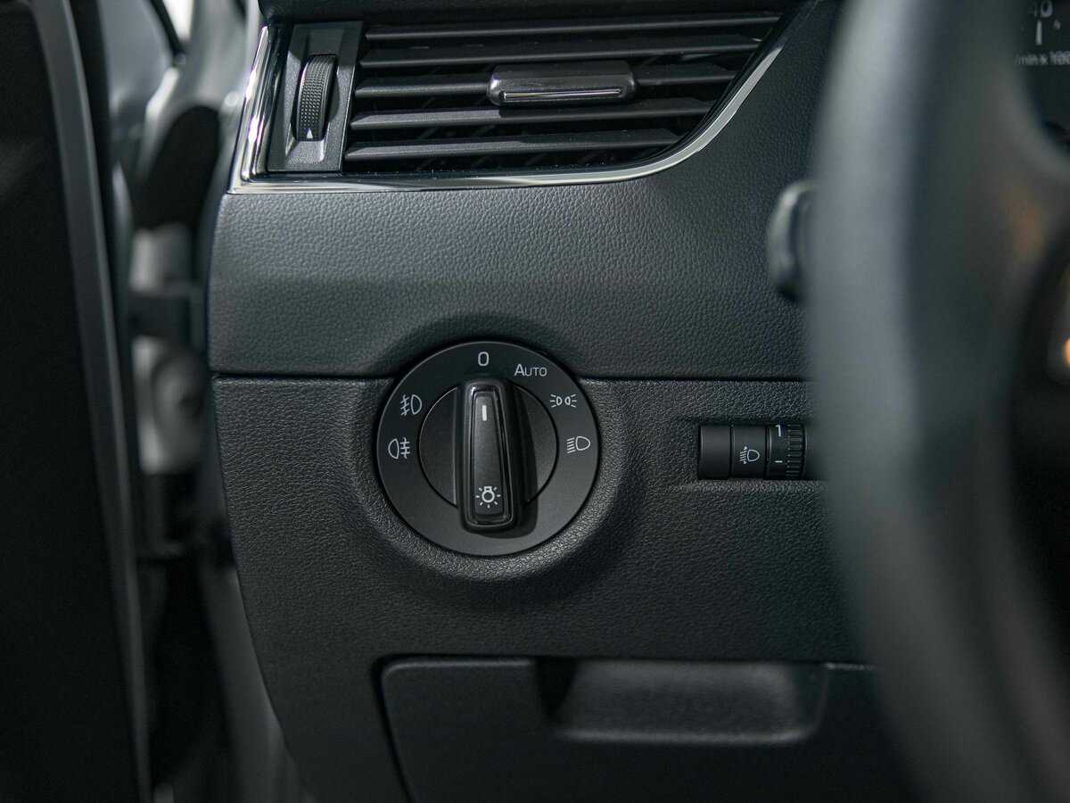 Купить Skoda Octavia, 2014, 134 678 км, фото №11