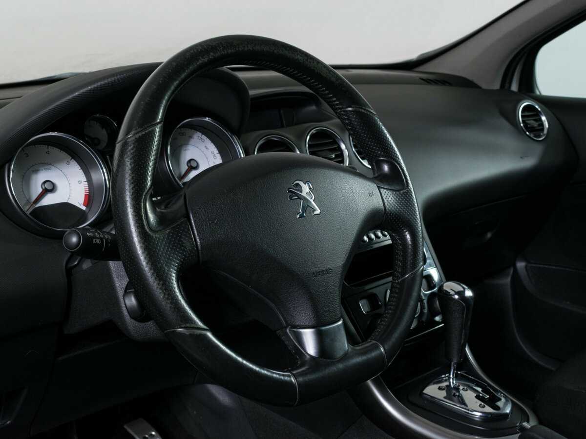 Купить Peugeot 308, 2012, 151 480 км, фото №12