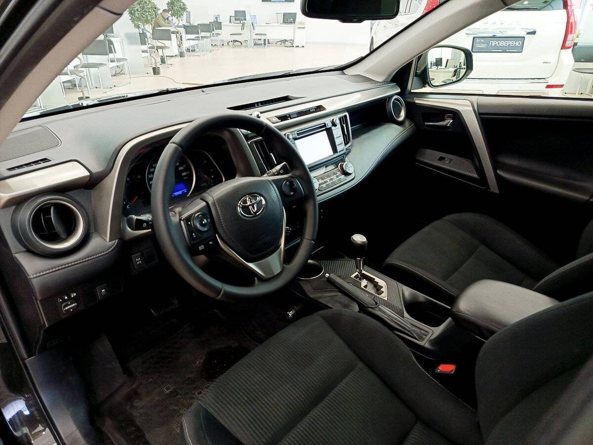 Купить Toyota RAV4, 2015, 151 025 км, фото №16